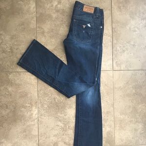 Straight Leg Guess Jeans size 27
